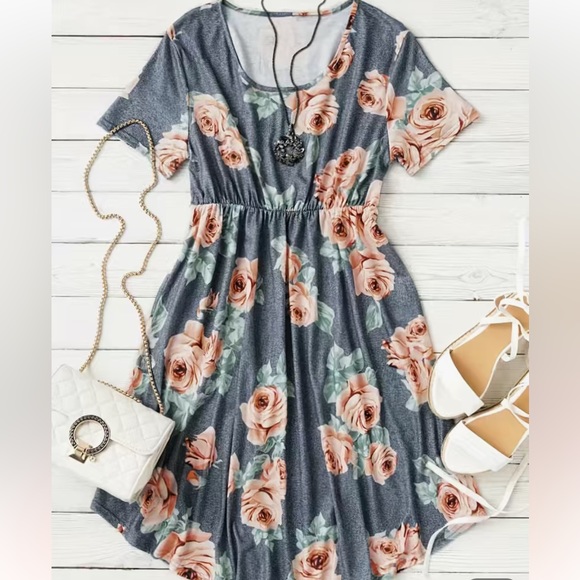 👗1X Plus Size Women’s Floral Dress👗 - Picture 6 of 7